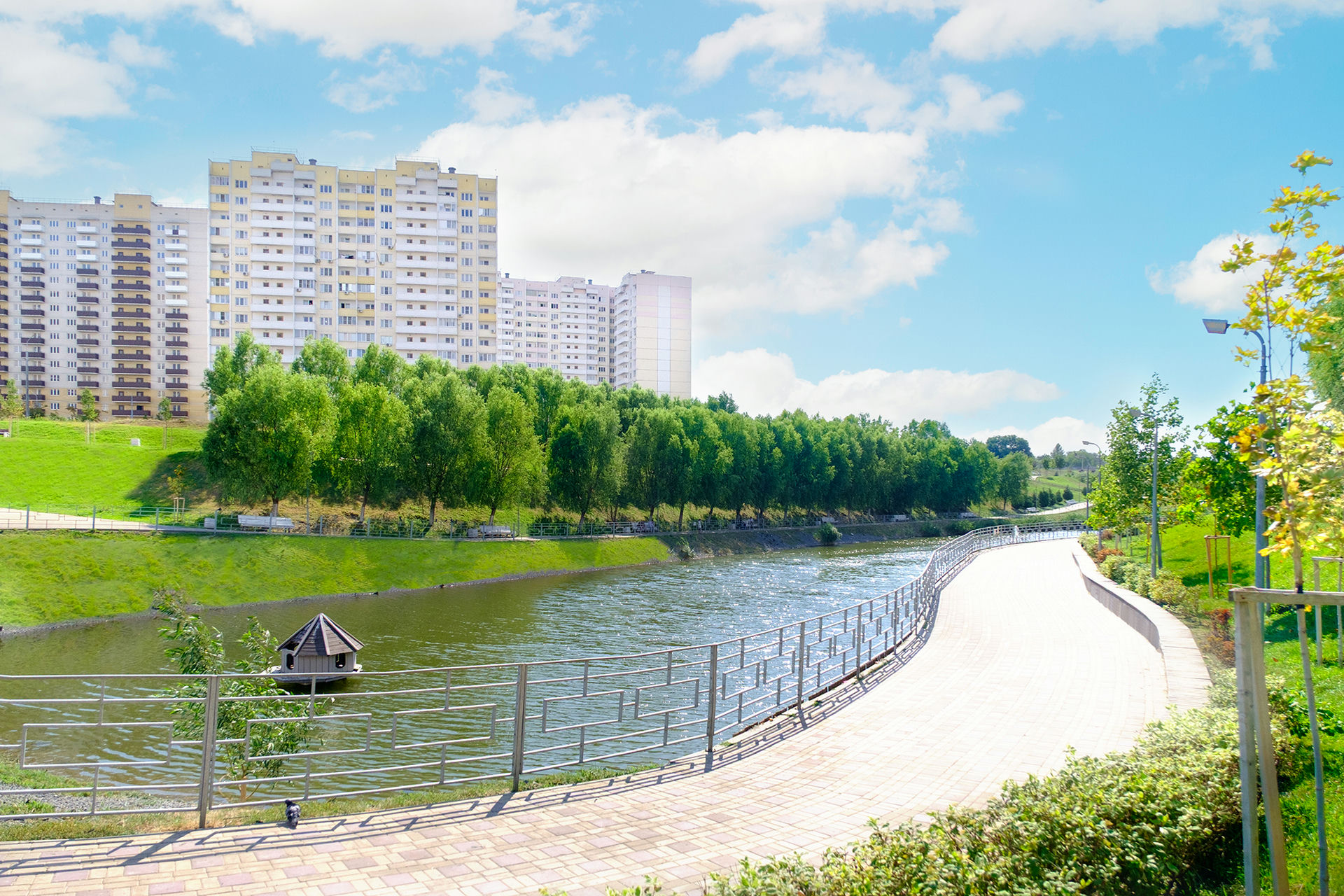 Суворовский 5